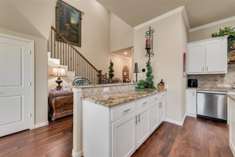 1217 Summerset Lane Burleson TX 76028