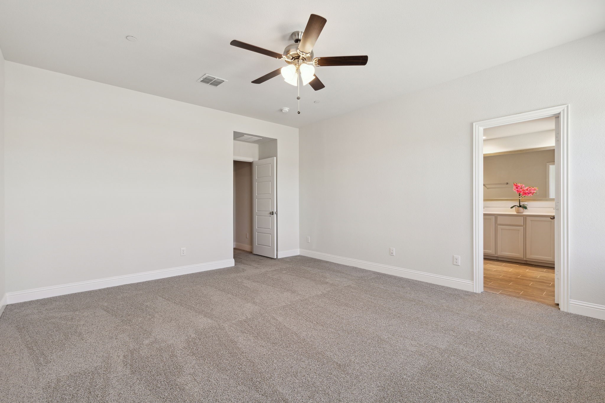 6028 Bursey Road Watauga TX 76148