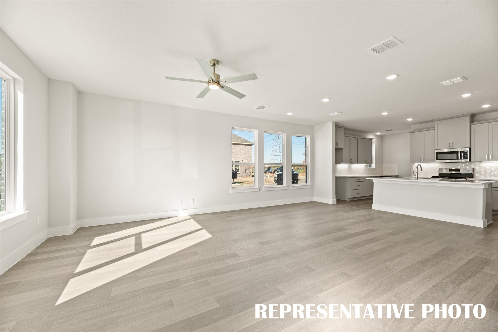 1833 Summer Aura Mesquite TX 75181