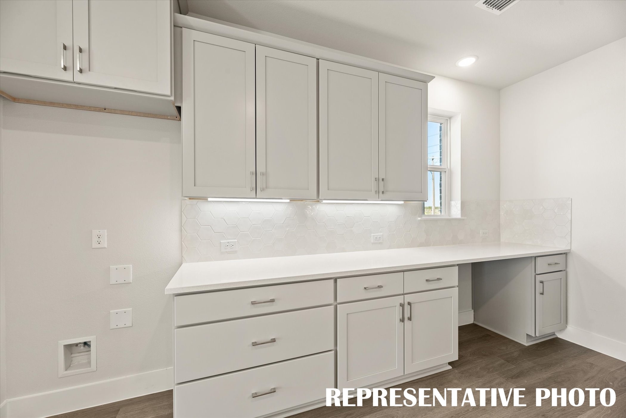 1833 Summer Aura Mesquite TX 75181