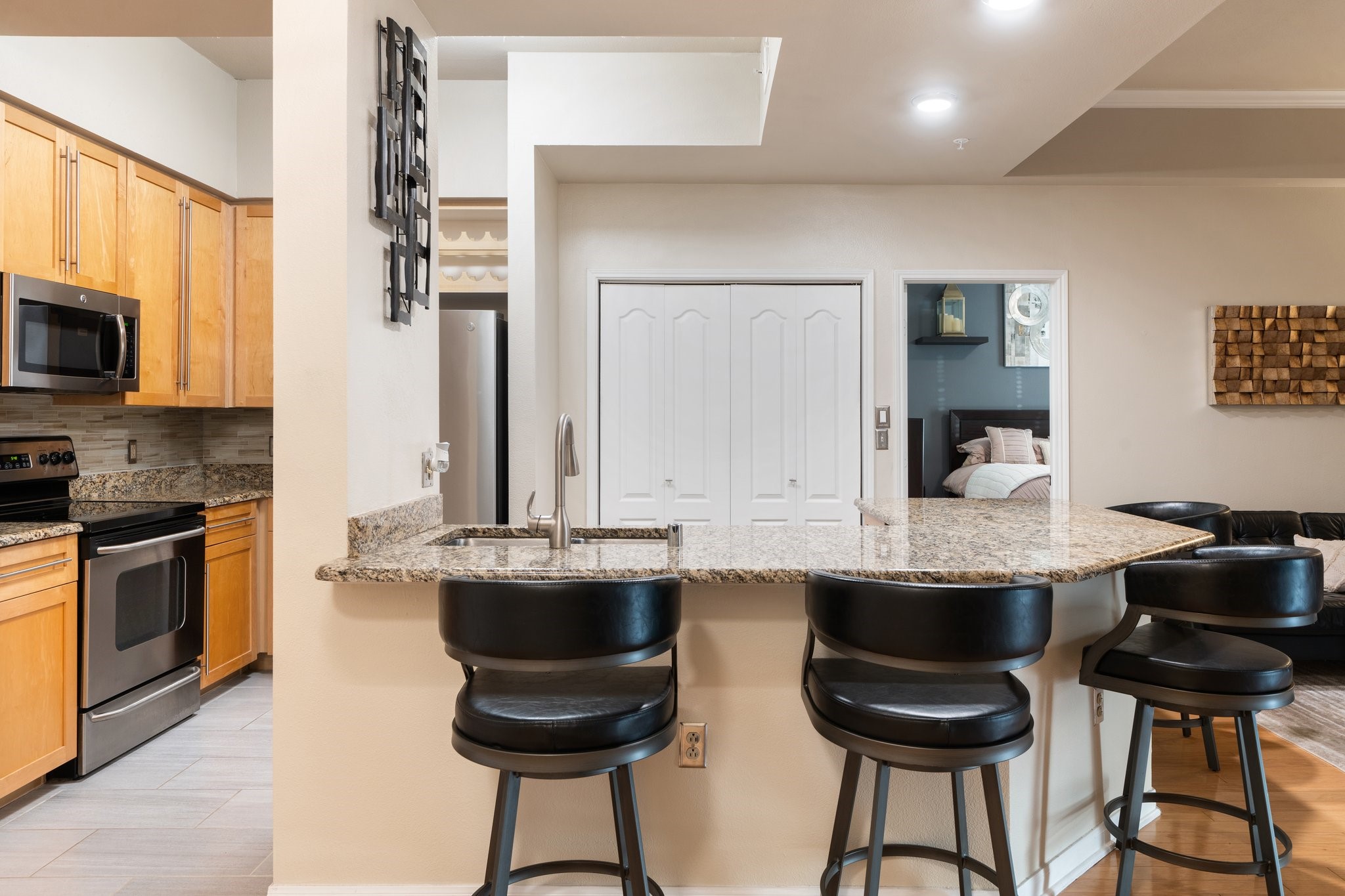 3225 Turtle Creek Boulevard Dallas TX 75219