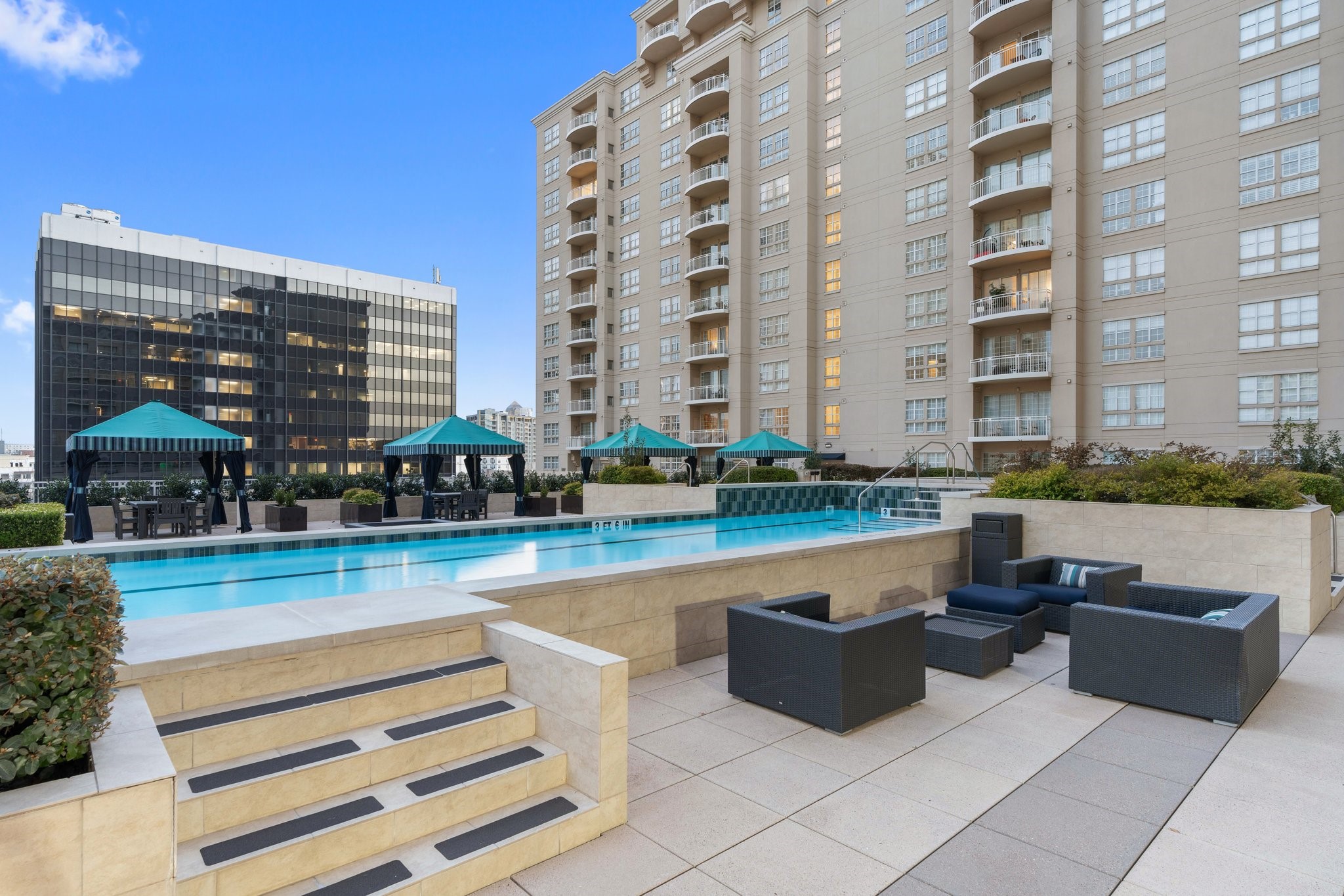 3225 Turtle Creek Boulevard Dallas TX 75219