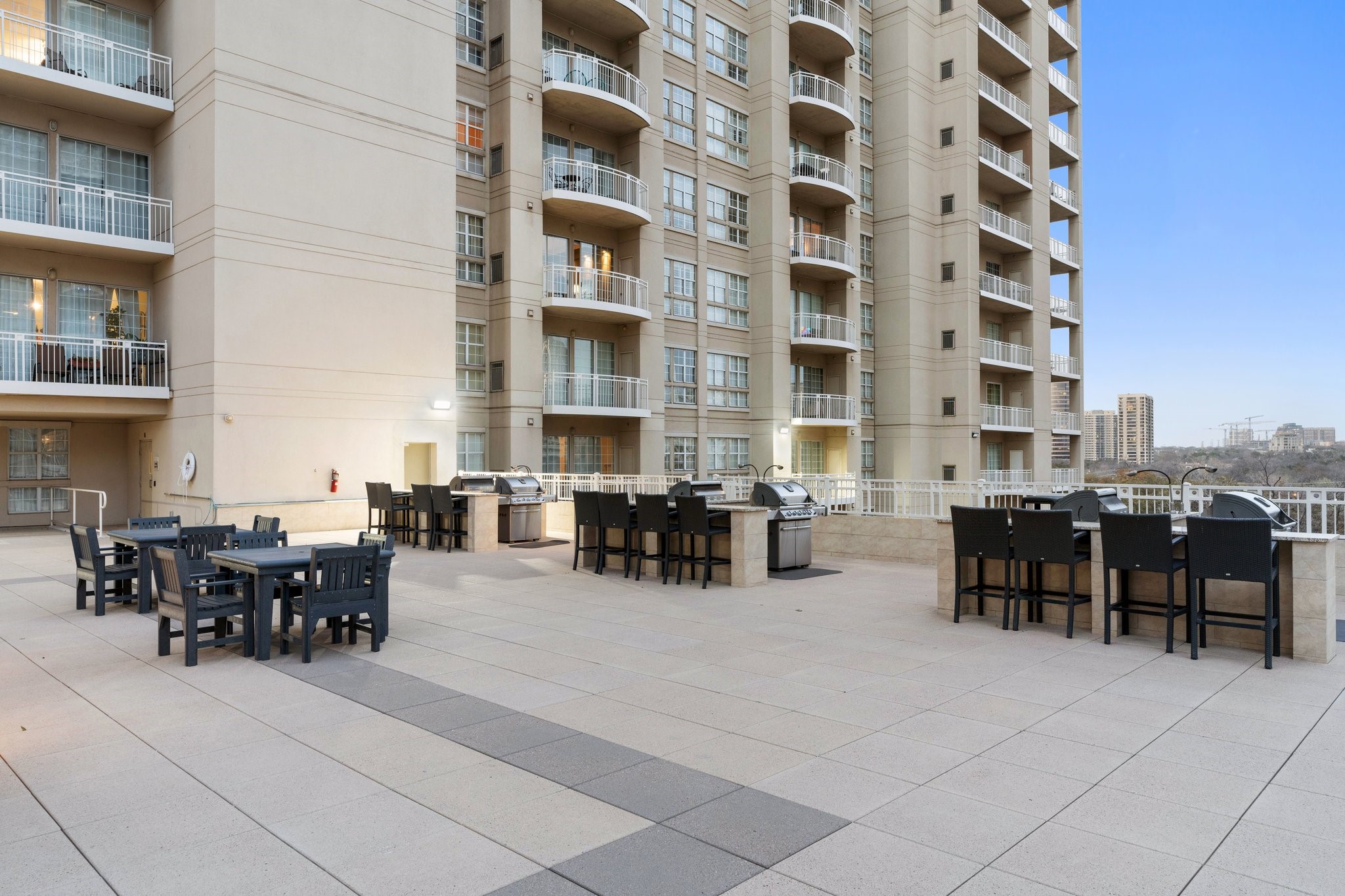 3225 Turtle Creek Boulevard Dallas TX 75219