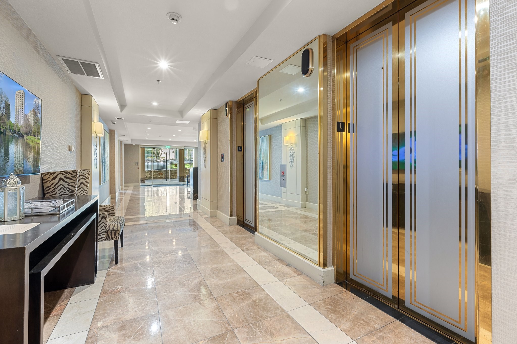 3225 Turtle Creek Boulevard Dallas TX 75219