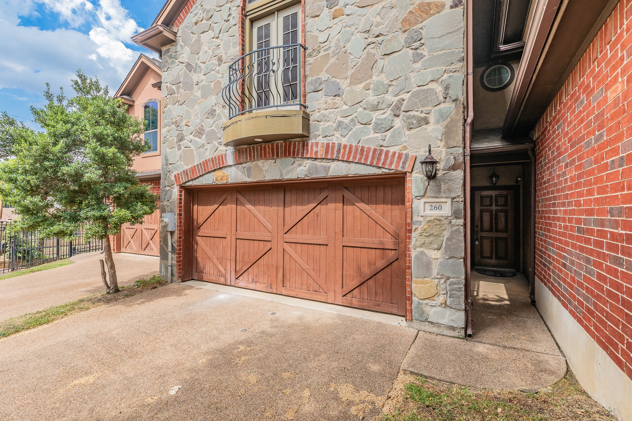 260 Corinna Court Hurst TX 76053