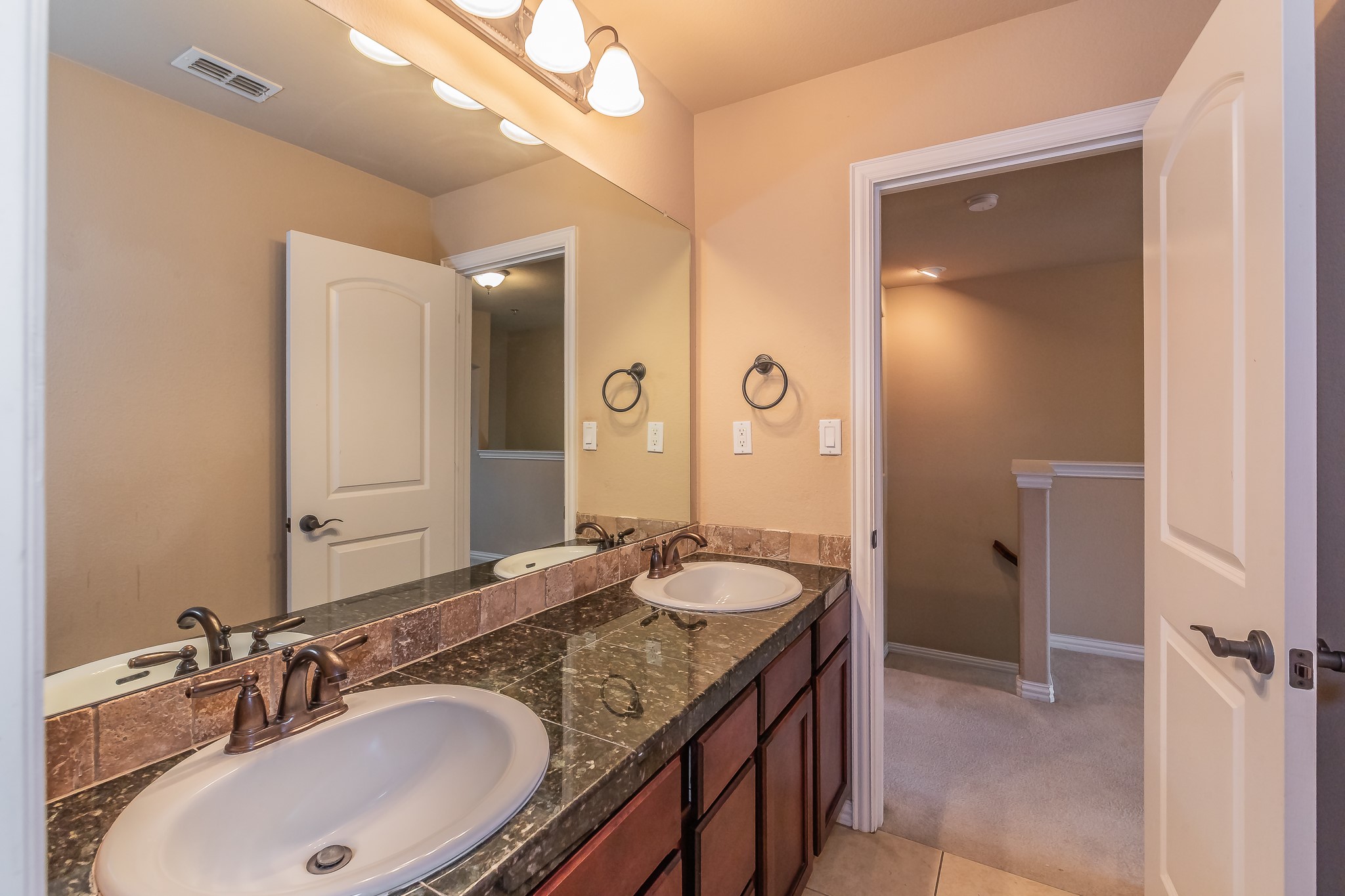 260 Corinna Court Hurst TX 76053