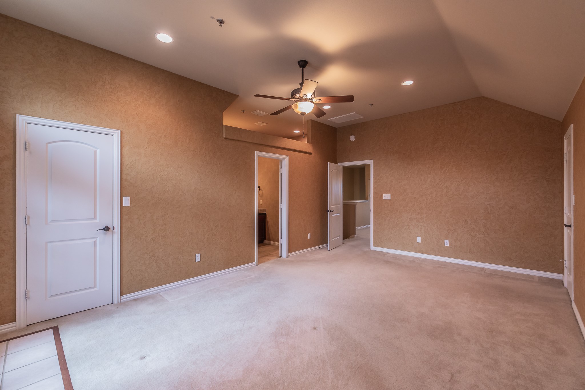 260 Corinna Court Hurst TX 76053