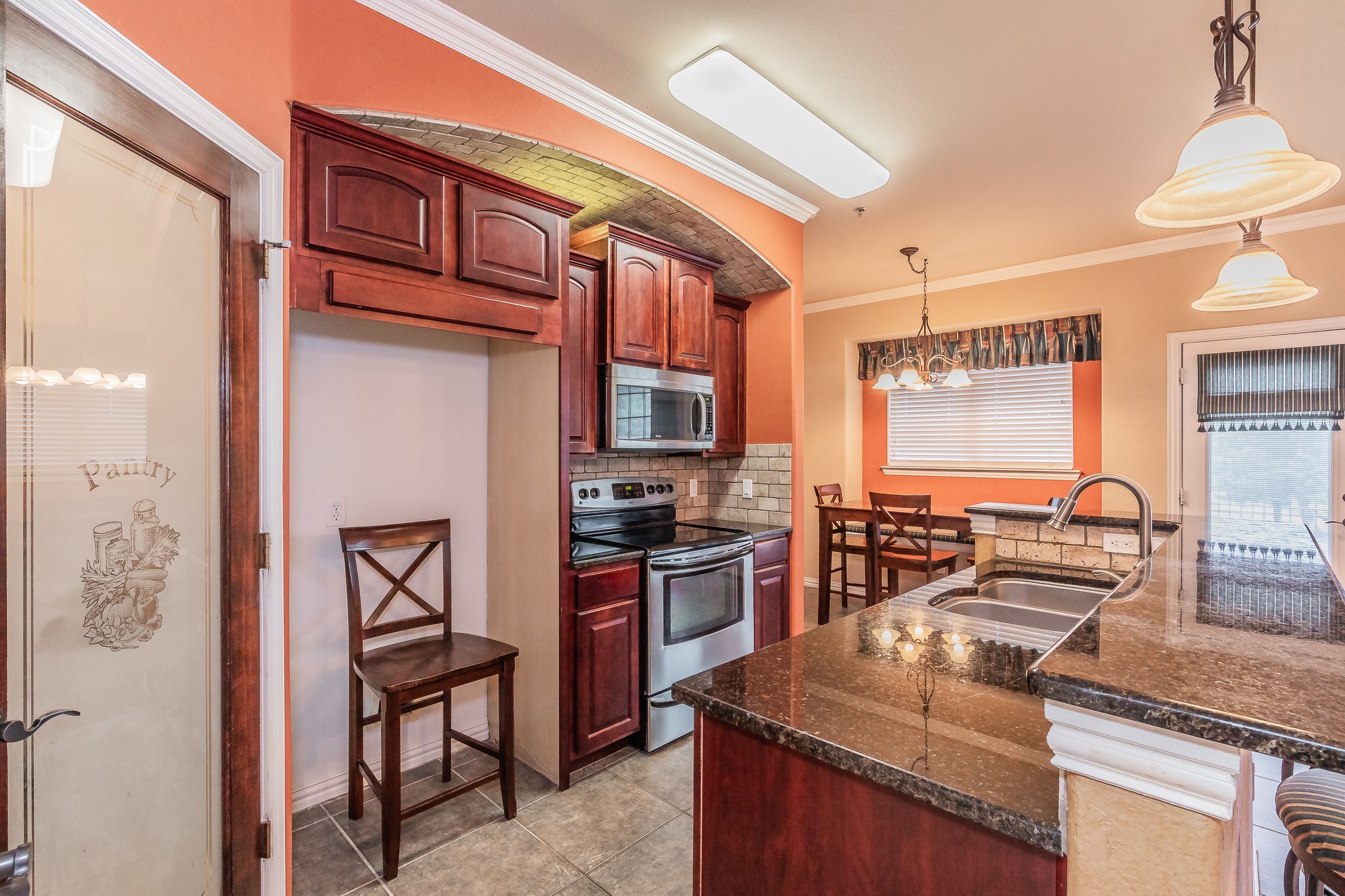 260 Corinna Court Hurst TX 76053