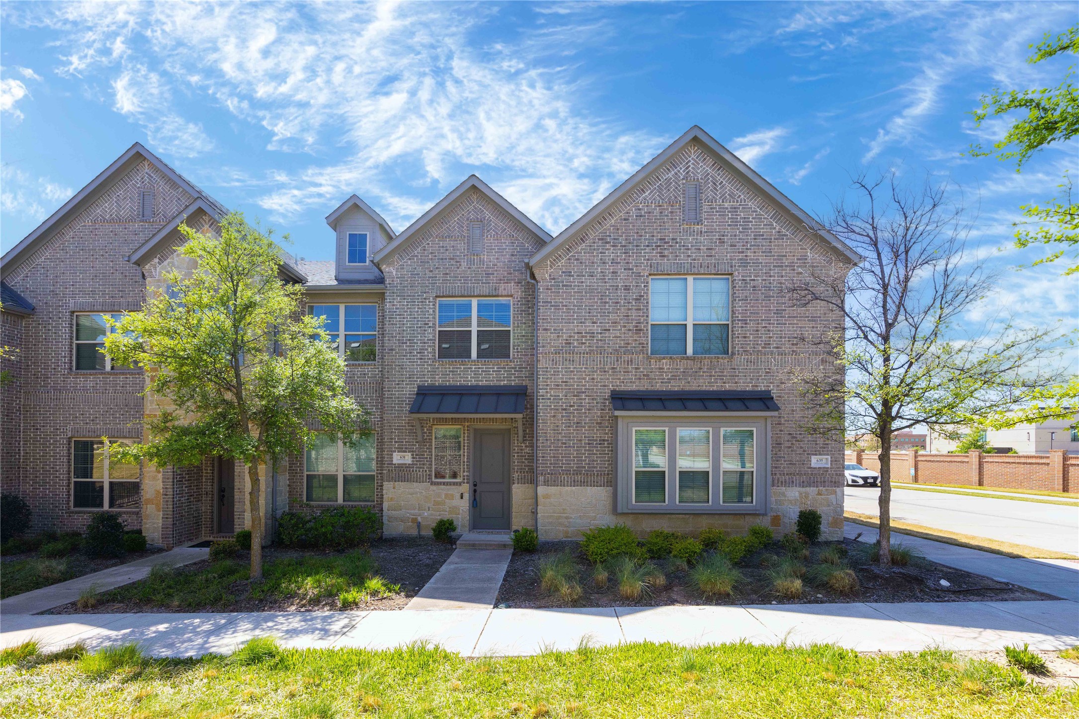 631 Cobblestone Lane Irving TX 75039