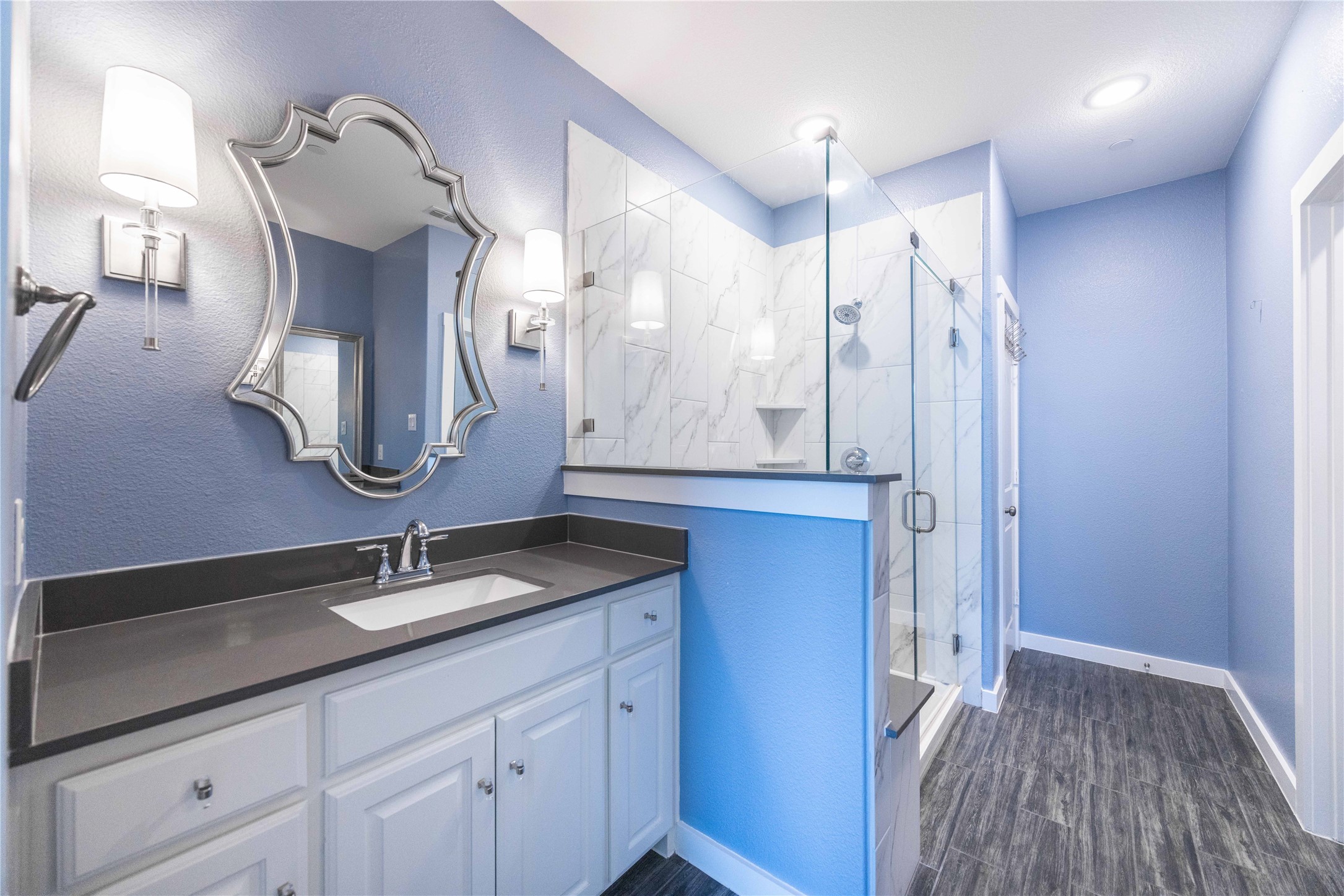 631 Cobblestone Lane Irving TX 75039