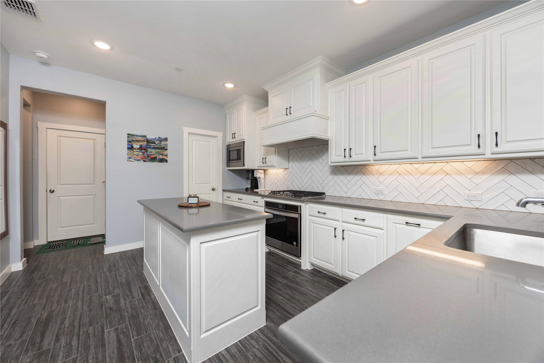 631 Cobblestone Lane Irving TX 75039