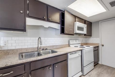 12818 Midway Road Dallas TX 75244