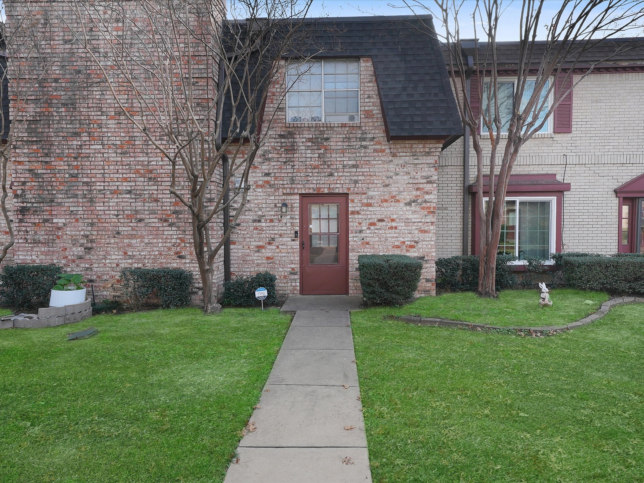 1819 E Grauwyler Road Irving TX 75061