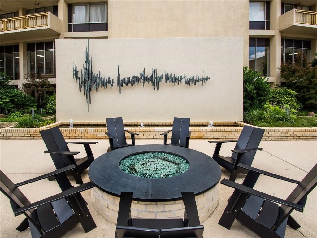 6211 W Northwest Highway Dallas TX 75225