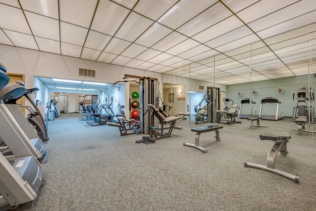 6211 W Northwest Highway Dallas TX 75225