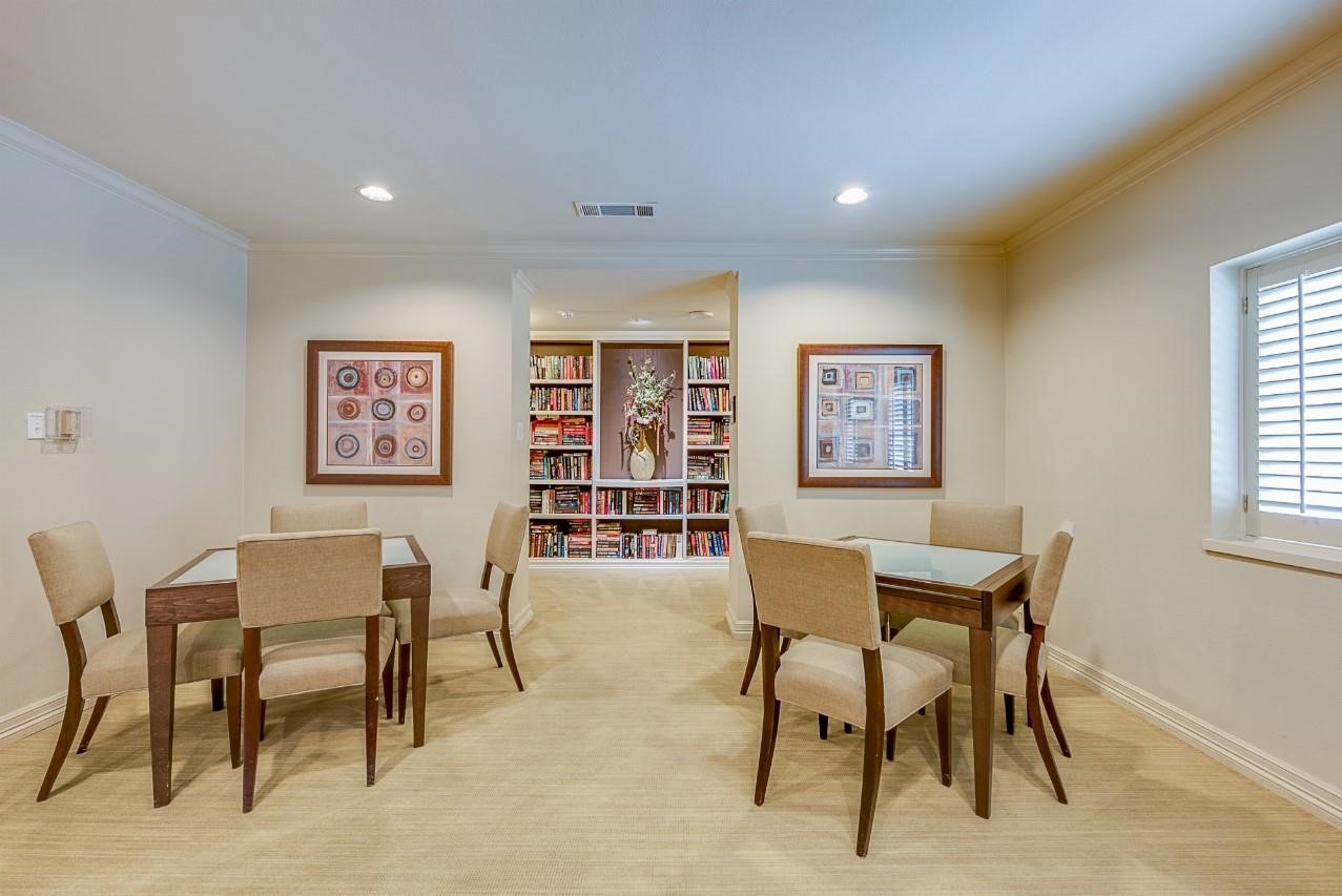 6211 W Northwest Highway Dallas TX 75225