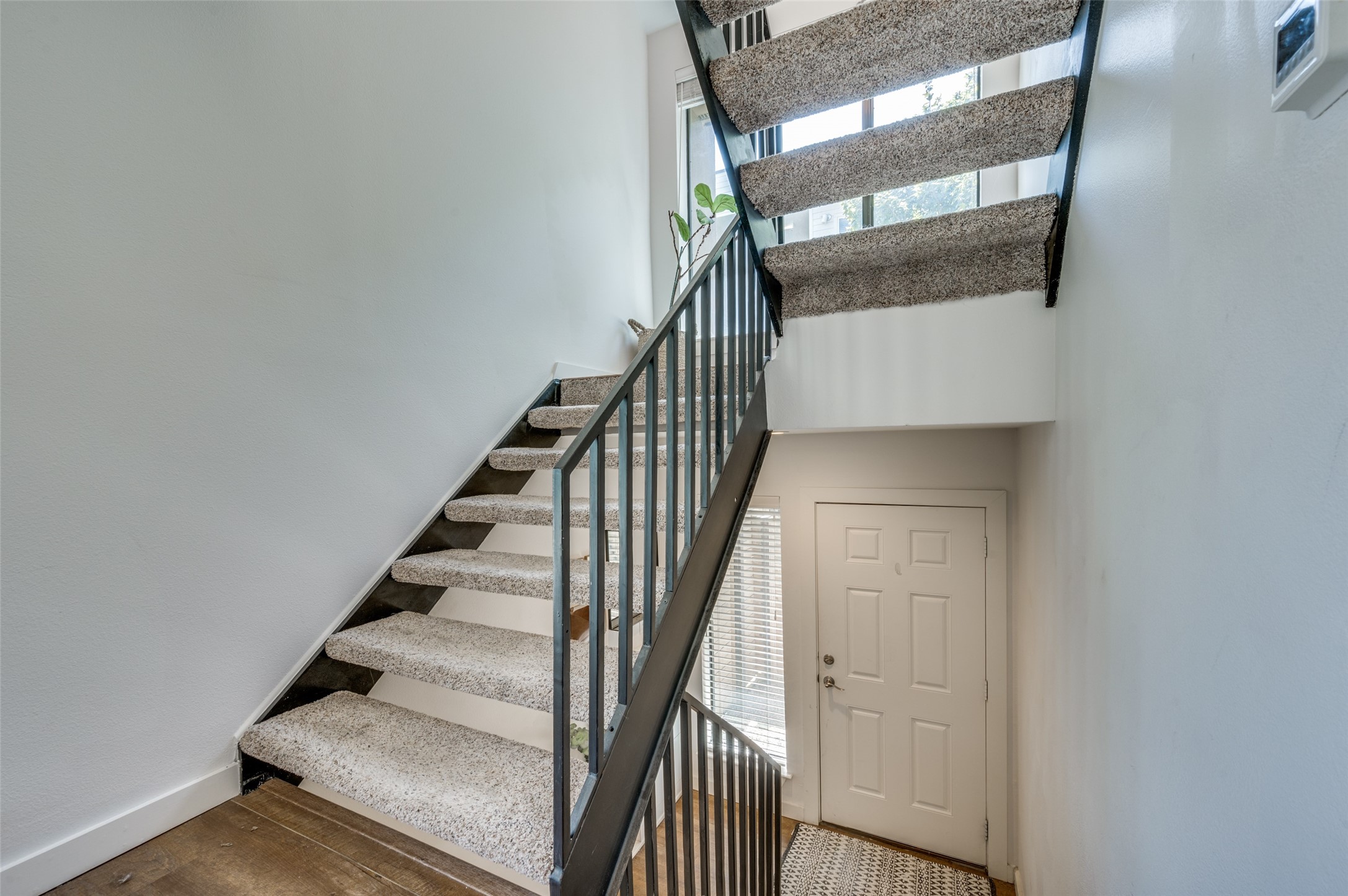 2020 N Garrett Avenue Dallas TX 75206