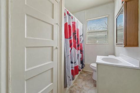 404 S Morris Street Gainesville TX 76240