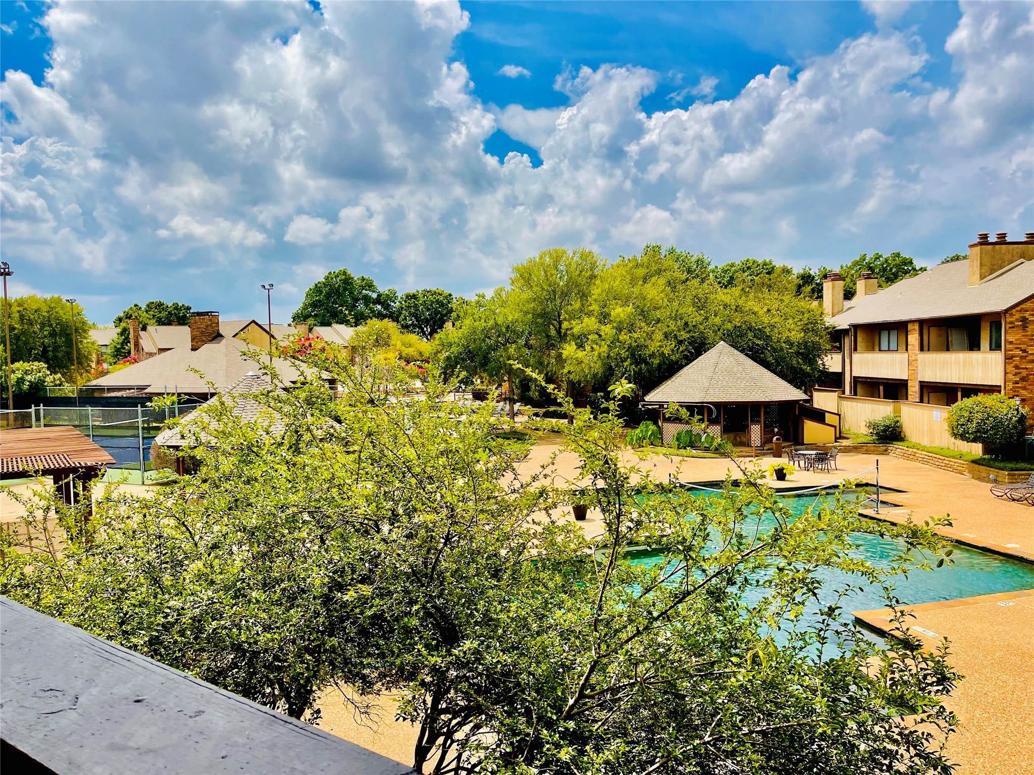 2106 Horizon Trail Arlington TX 76011