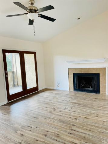 2106 Horizon Trail Arlington TX 76011