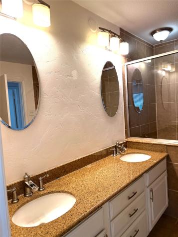 2106 Horizon Trail Arlington TX 76011