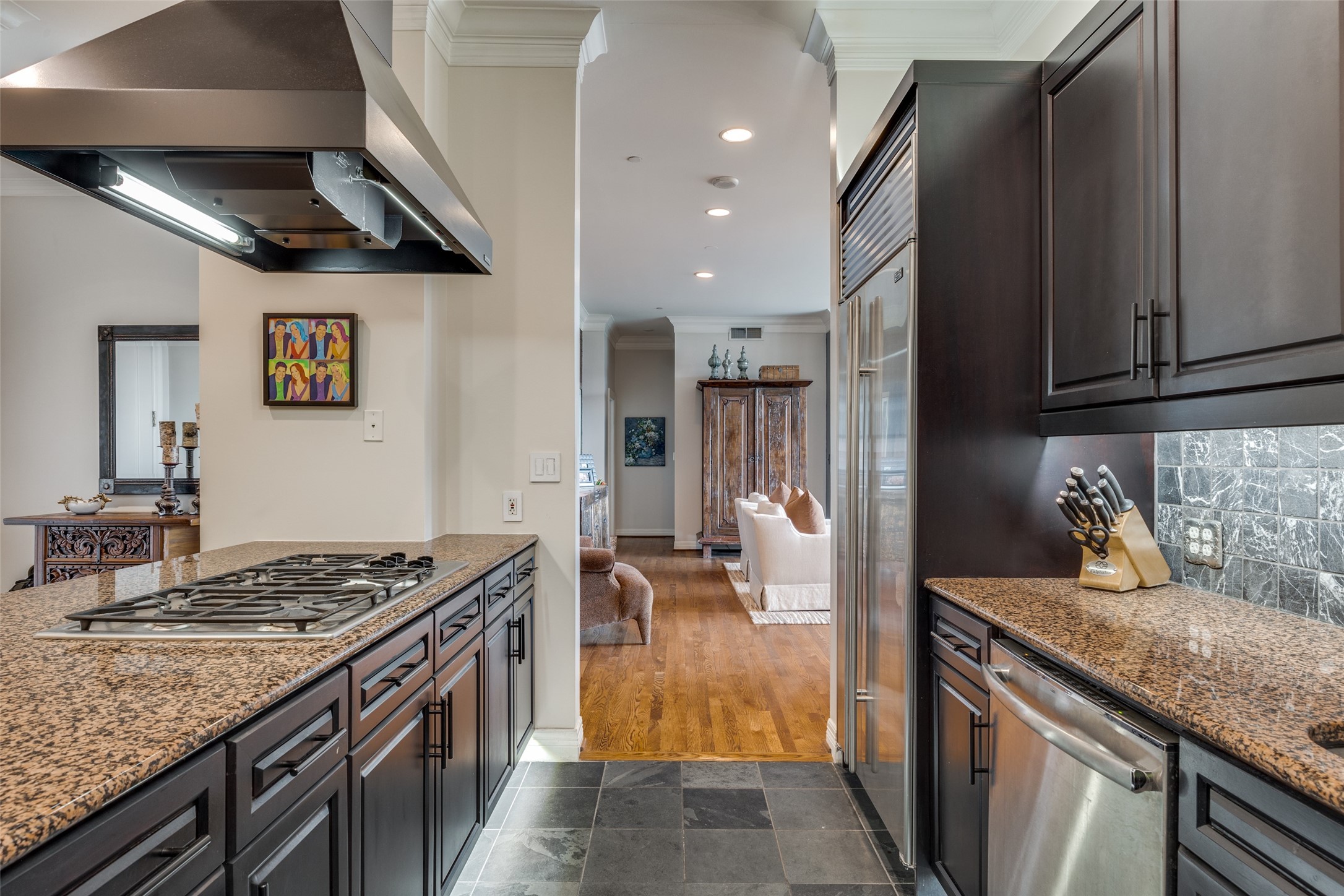 2828 Hood Street Dallas TX 75219