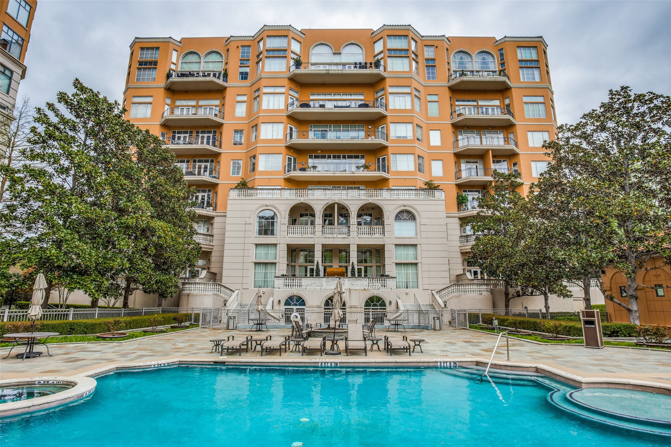 2828 Hood Street Dallas TX 75219