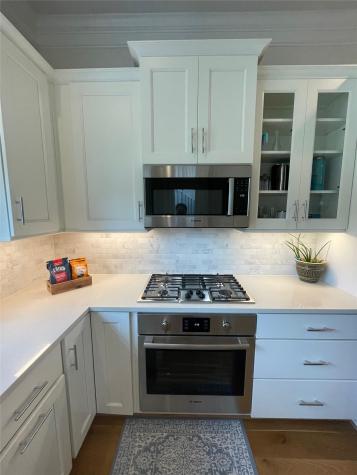 7333 Valley View Lane Dallas TX 75240