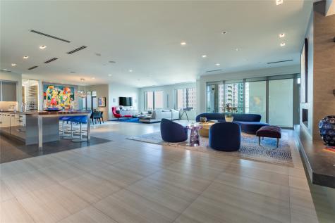 2300 Wolf Street Dallas TX 75201