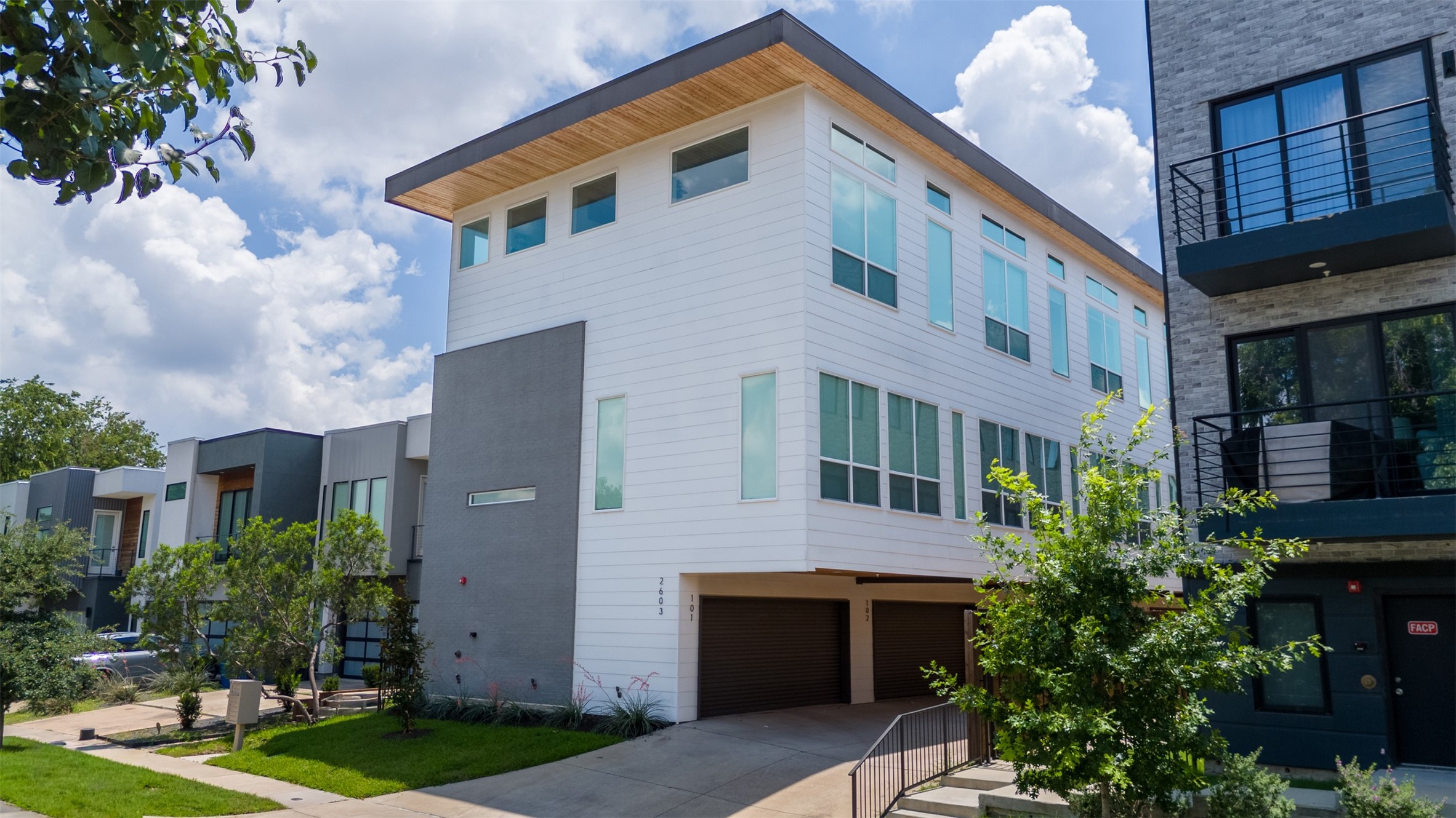 2603 Calvin Street Dallas TX 75204