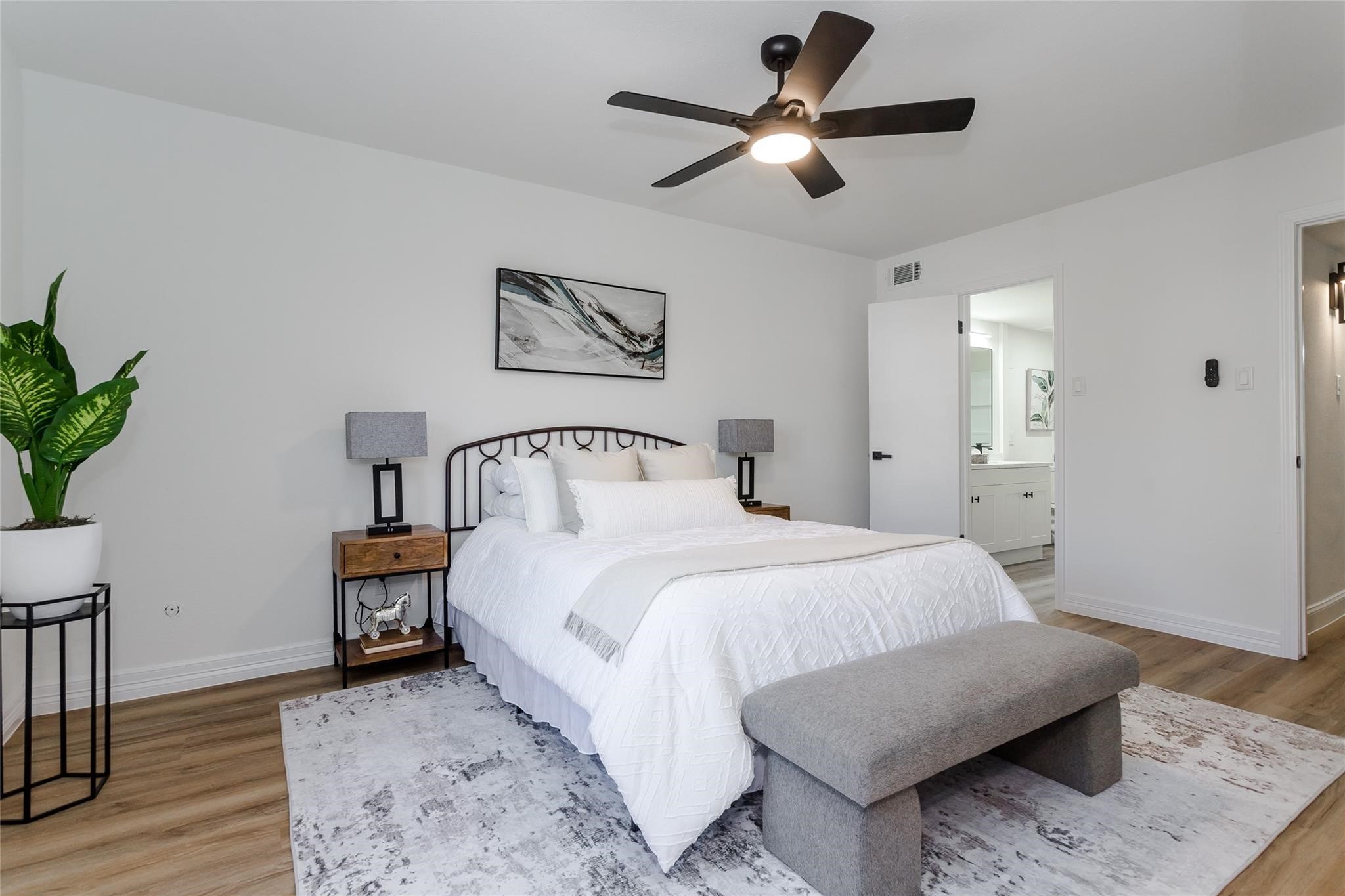 5607 Harvest Hill Road Dallas TX 75230