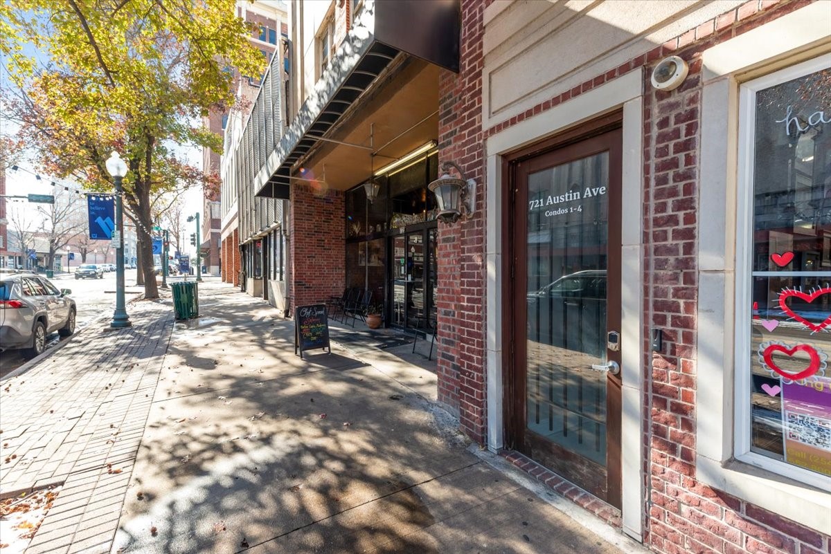 721 Austin Avenue Waco TX 76701
