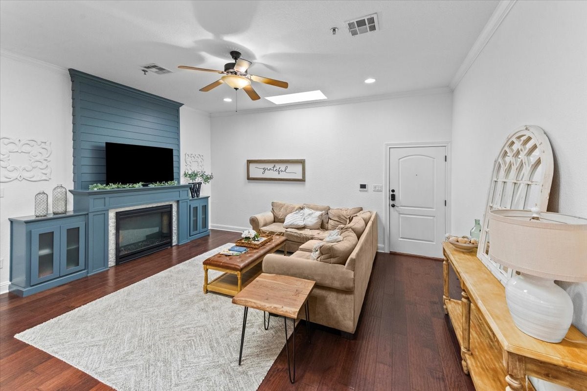 721 Austin Avenue Waco TX 76701