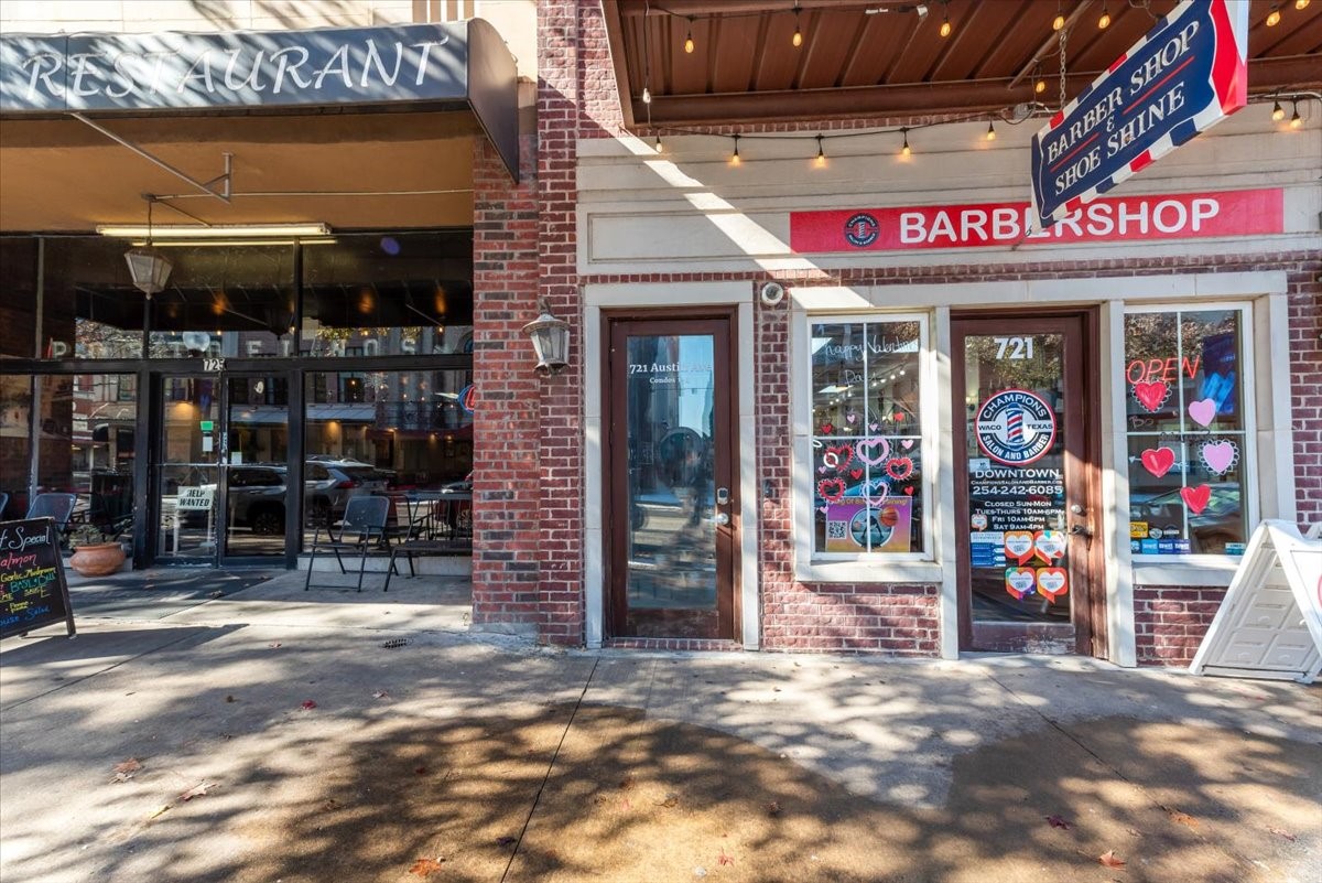 721 Austin Avenue Waco TX 76701