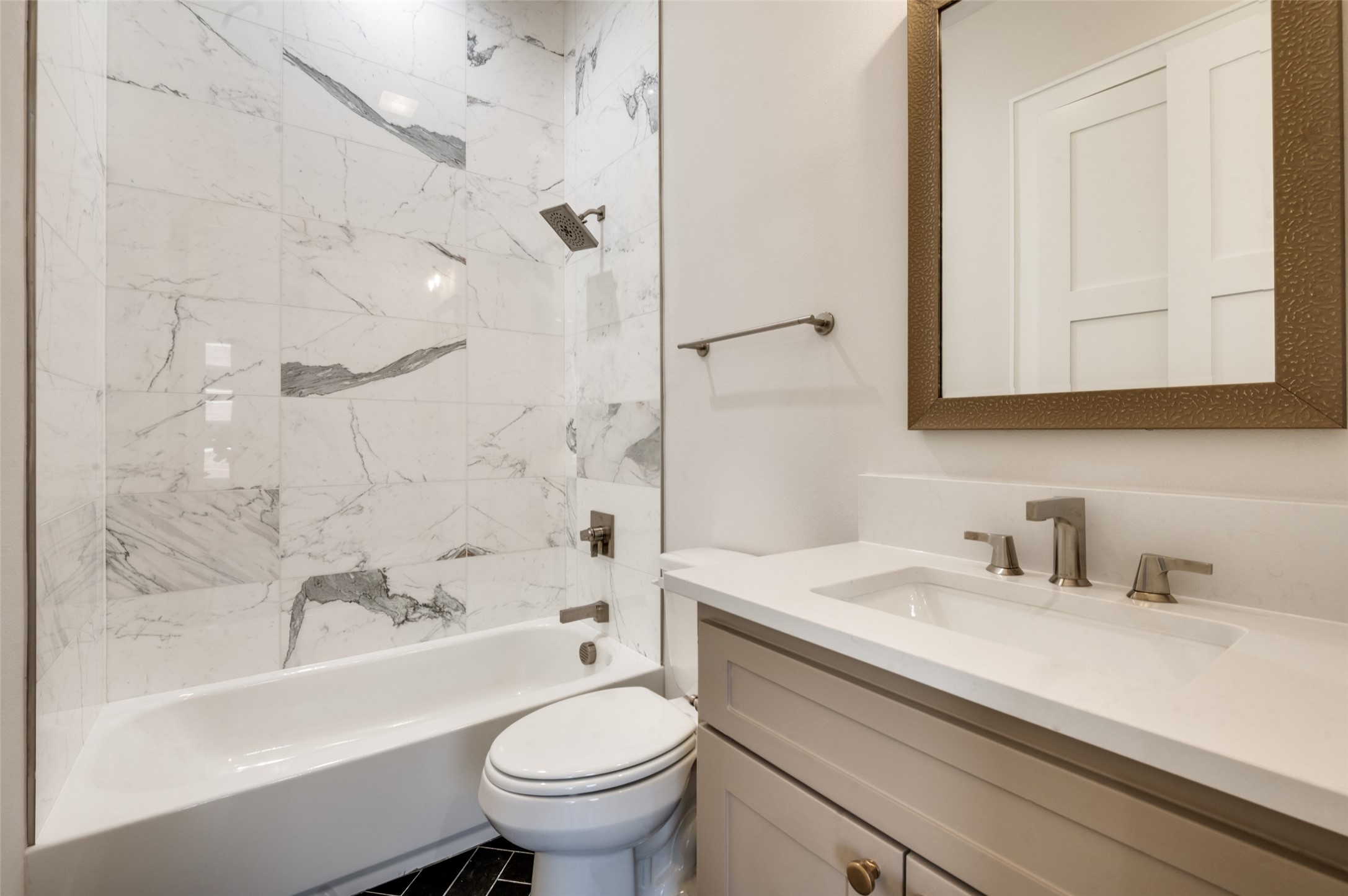 218 E Dallas Road Grapevine TX 76051