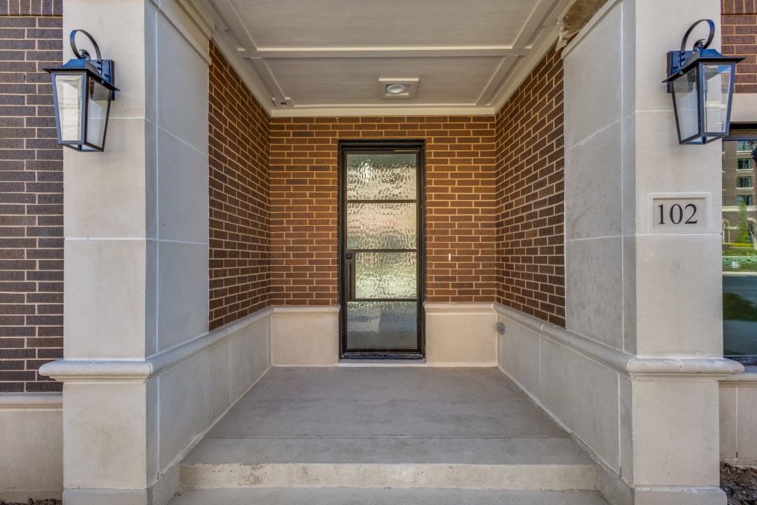 218 E Dallas Road Grapevine TX 76051