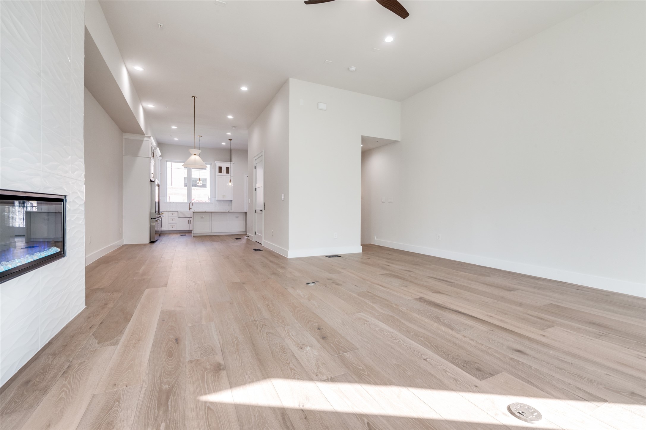 218 E Dallas Road Grapevine TX 76051