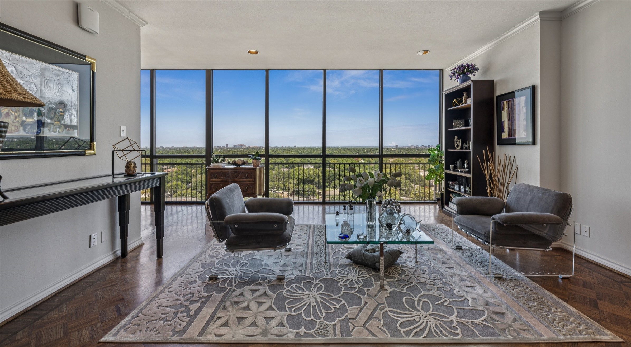 6335 W Northwest Highway Dallas TX 75225