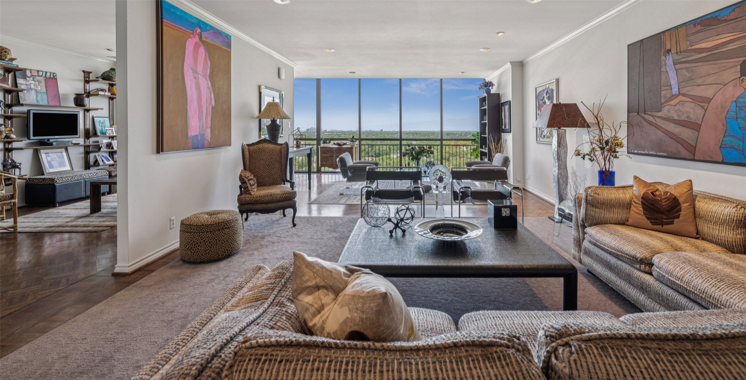 6335 W Northwest Highway Dallas TX 75225
