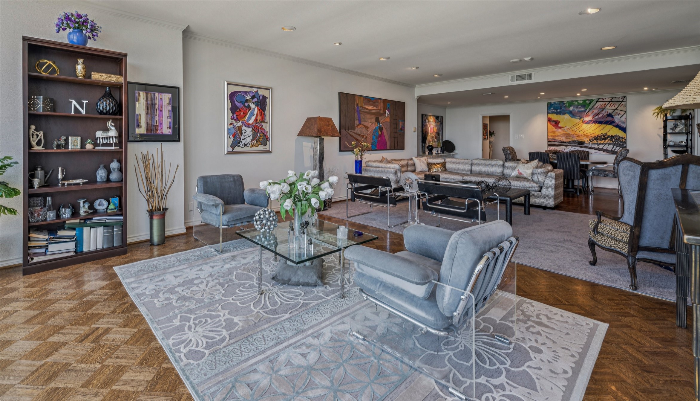 6335 W Northwest Highway Dallas TX 75225