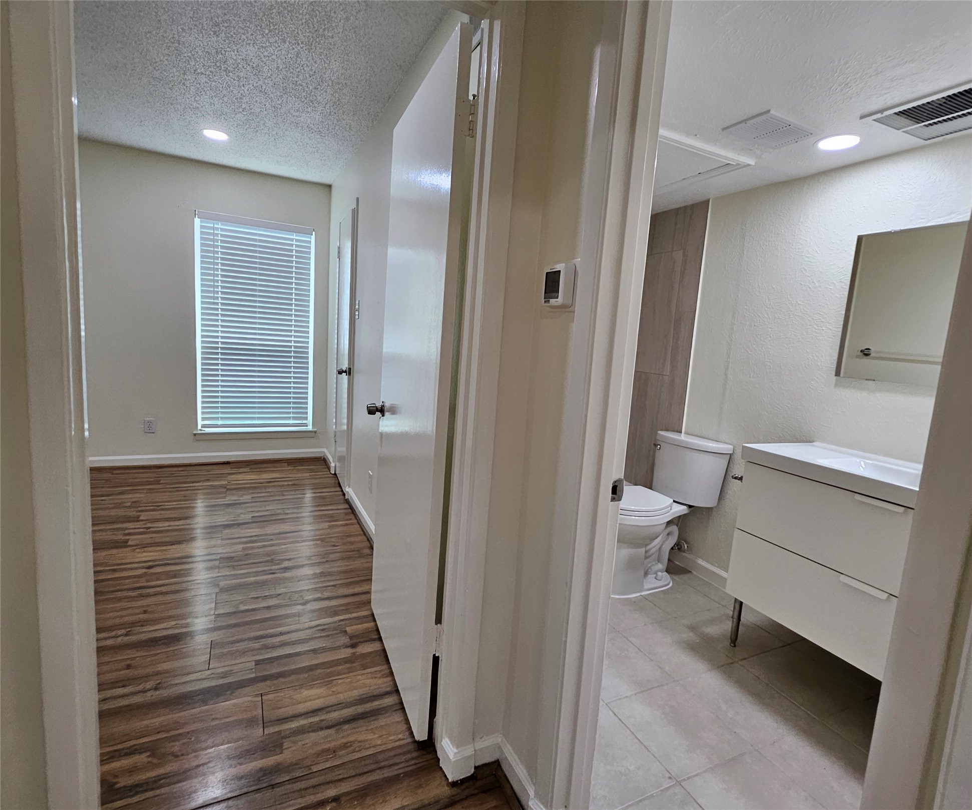 12816 Midway Road Dallas TX 75244