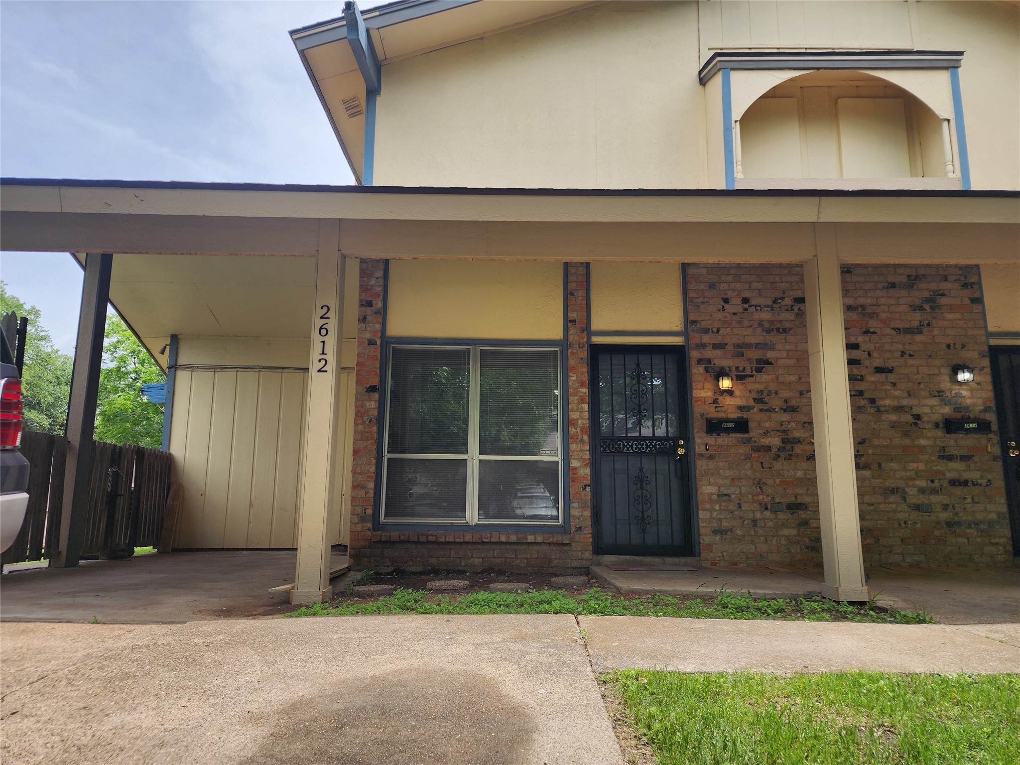 2612 Santa Barbara Drive Grand Prairie TX 75052