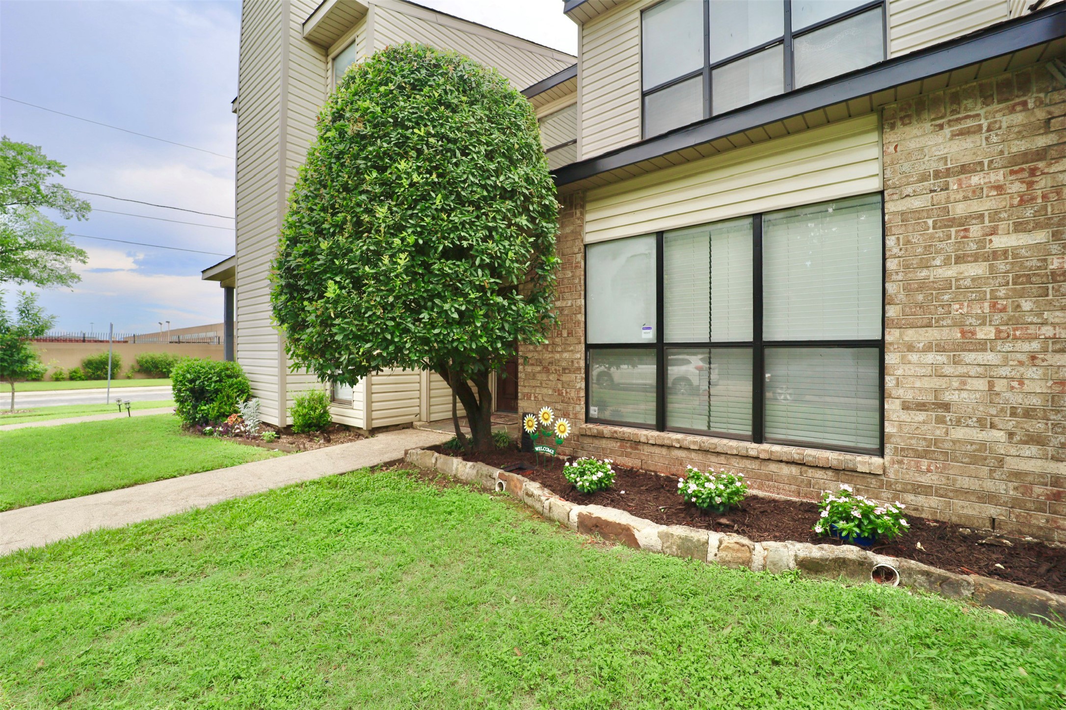 407 Josephine Street Dallas TX 75246