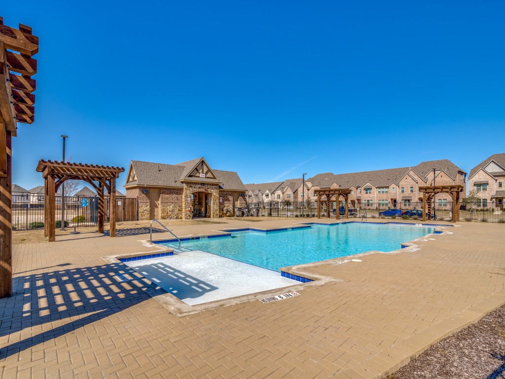 12964 Rockham Lane Farmers Branch TX 75234