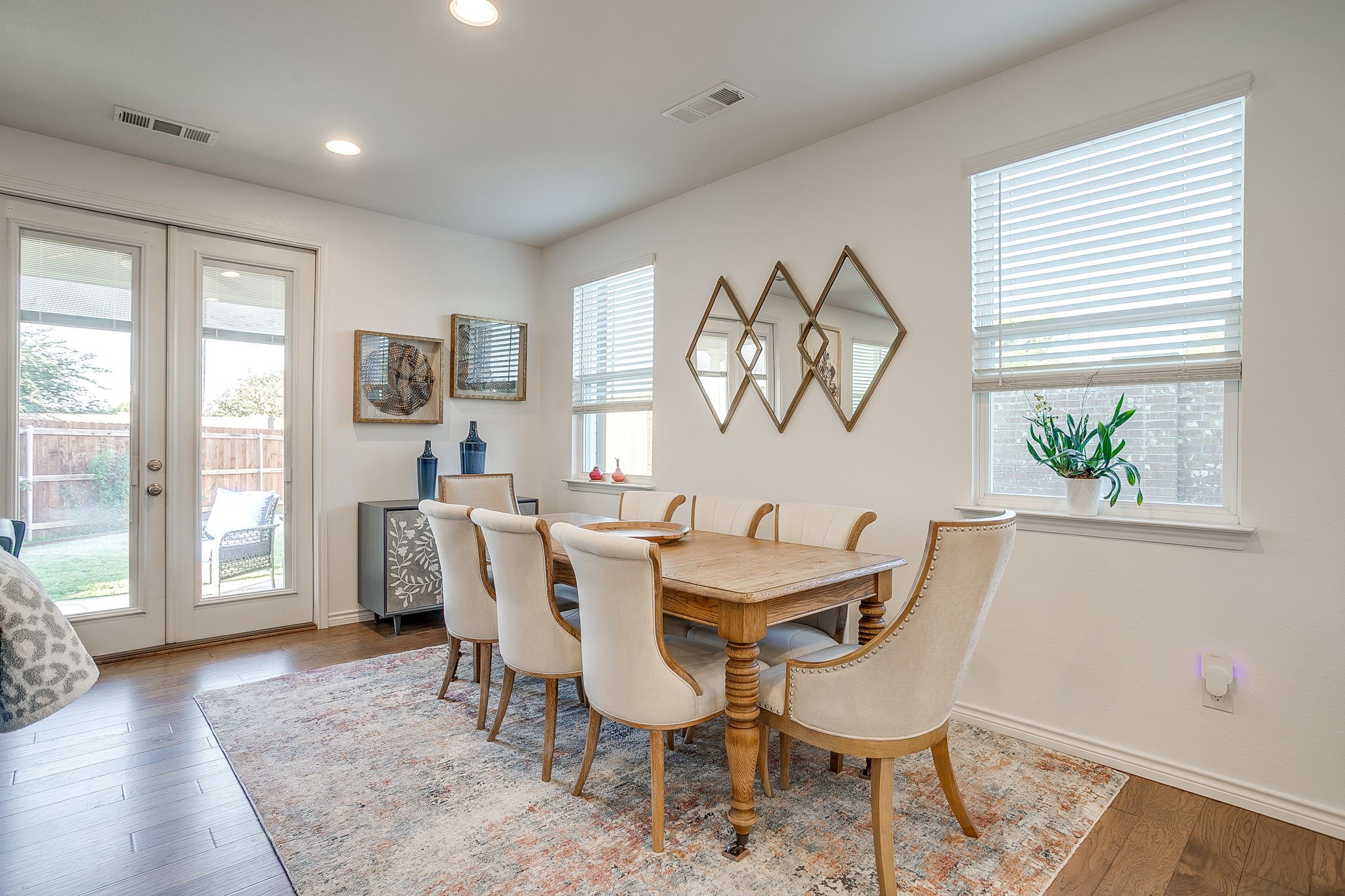 109 Crossroads Circle Westworth Village TX 76114
