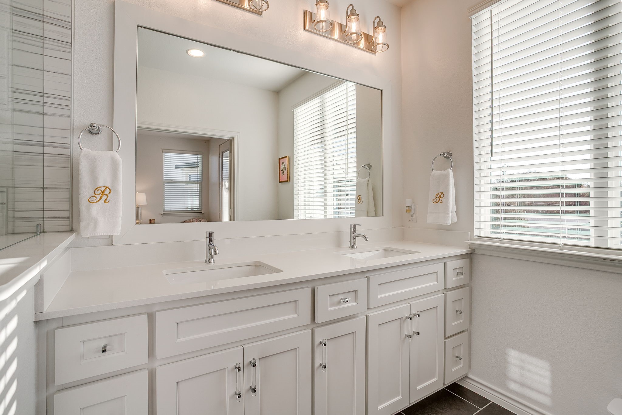109 Crossroads Circle Westworth Village TX 76114