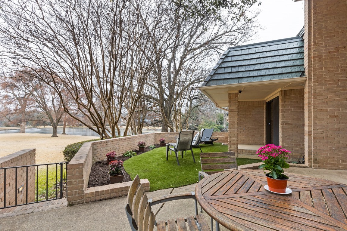 6222 Willow Lane Dallas TX 75230