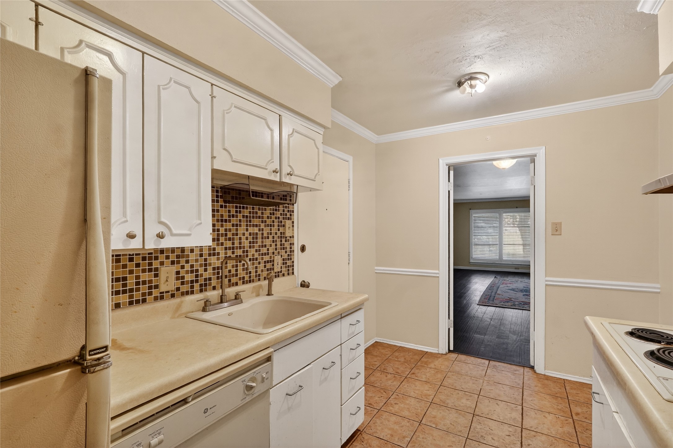 11150 Valleydale Drive Dallas TX 75230