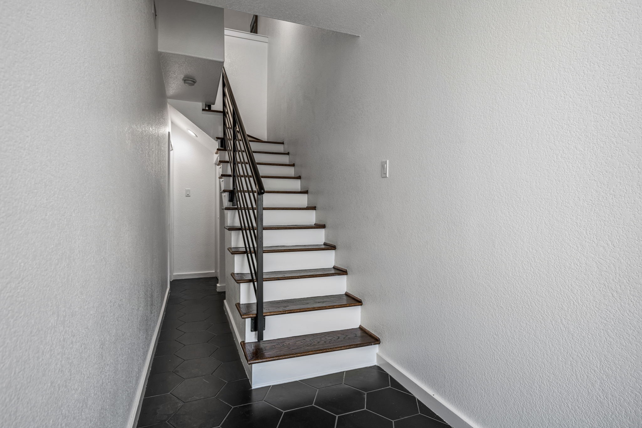 5713 La Vista Drive Dallas TX 75206