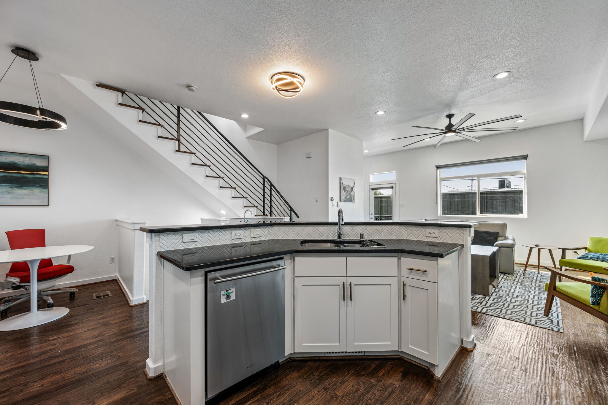 5713 La Vista Drive Dallas TX 75206